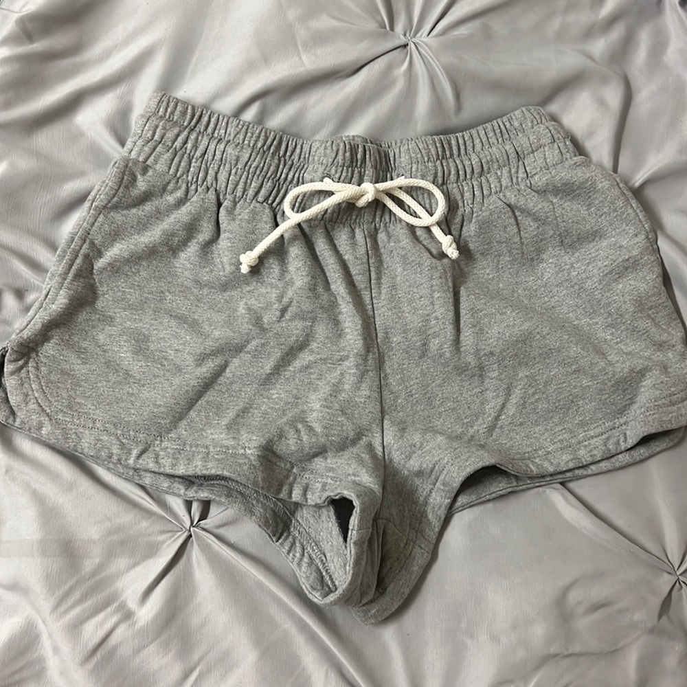 out from under urban outfitters gray shorts